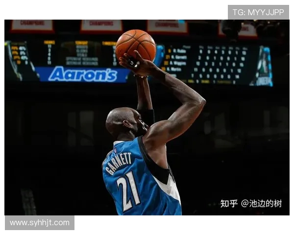 以篮球运动员为核心探索成长与竞技精神的励志旅程全景解读纪实篇