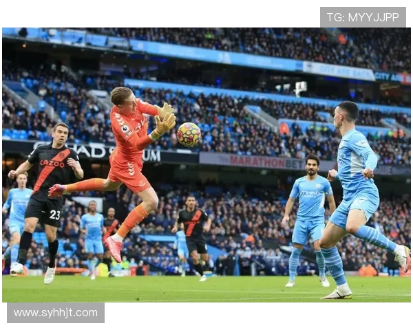 罗德里助力曼城中场主宰英超赛场 成为新时代的防守型核心