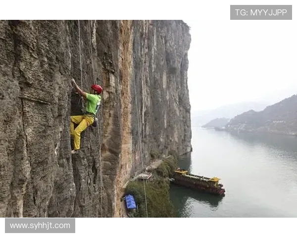 重庆攀岩队以92分领跑世界街舞大赛积分榜展现实力与风采