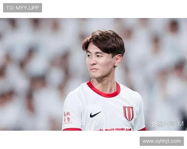 韦世豪引领中国足球新风潮展现激情与实力共筑绿茵梦想