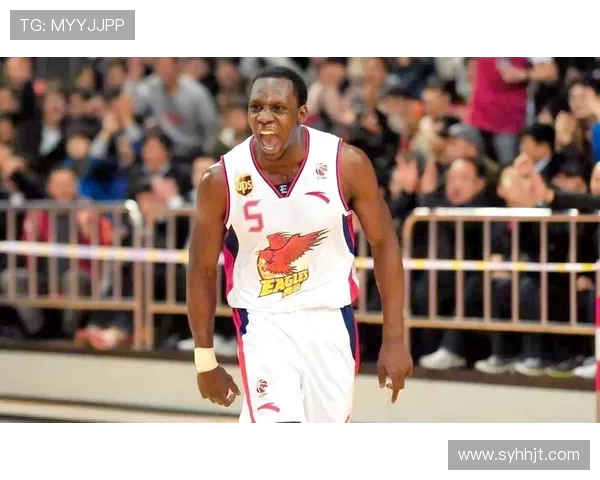 哈德森的传奇旅程：探索他在篮球历史上的辉煌成就与影响力